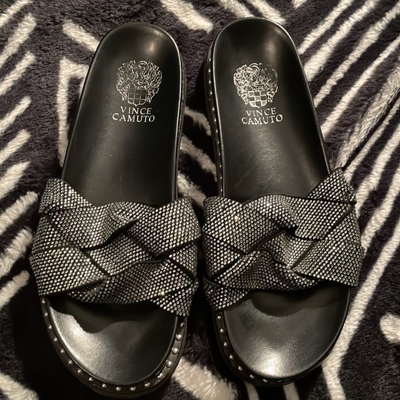 Vince Camuto Kevin Braided Embellished Slide Sandal - Picture 3 of 5